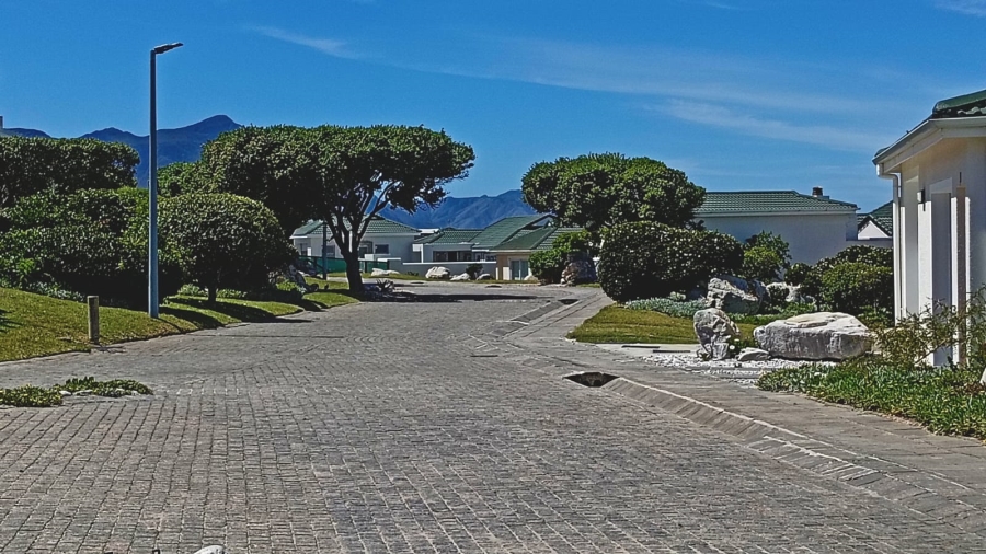 To Let 2 Bedroom Property for Rent in Westcliff Western Cape